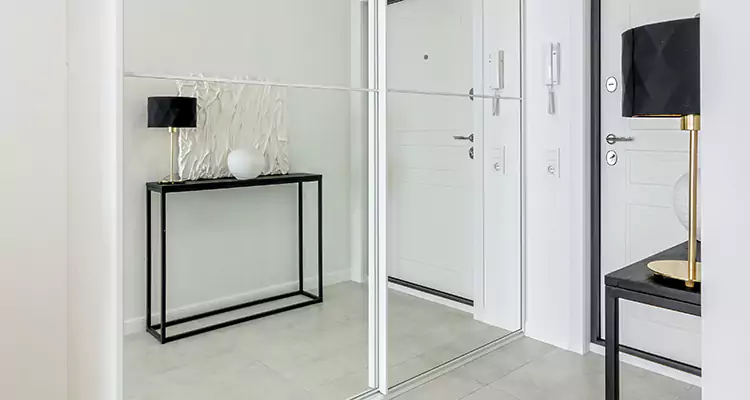 Mirrored Bifold Closet Doors Repair in Fruit Cove, FL