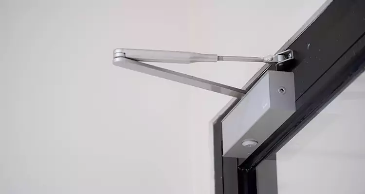 Screen Door Closer Installation in Fruit Cove, FL