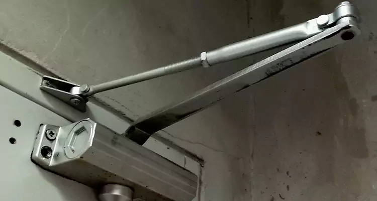 Door Closer Parallel Arm Installation in Fruit Cove, FL