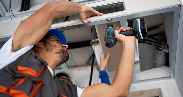 Emergency Overhead Door Repair in Fruit Cove, FL