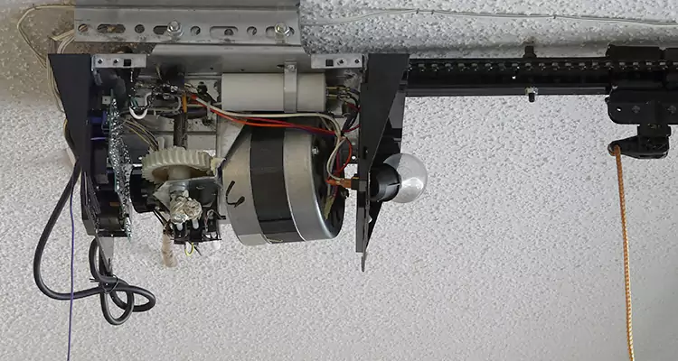 Garage Door Motor Replacement in Fruit Cove, FL