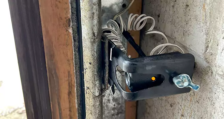 Fix Broken Garage Door Sensor in Fruit Cove, FL