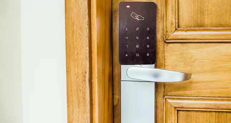 Keyless Hotel Door Locks Repair in Fruit Cove, FL